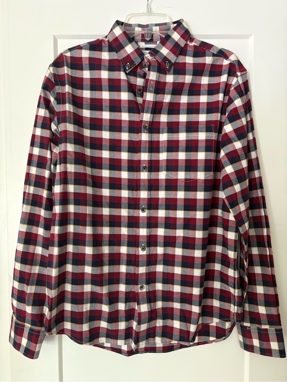 Men's Plaid Button-Up Shirt